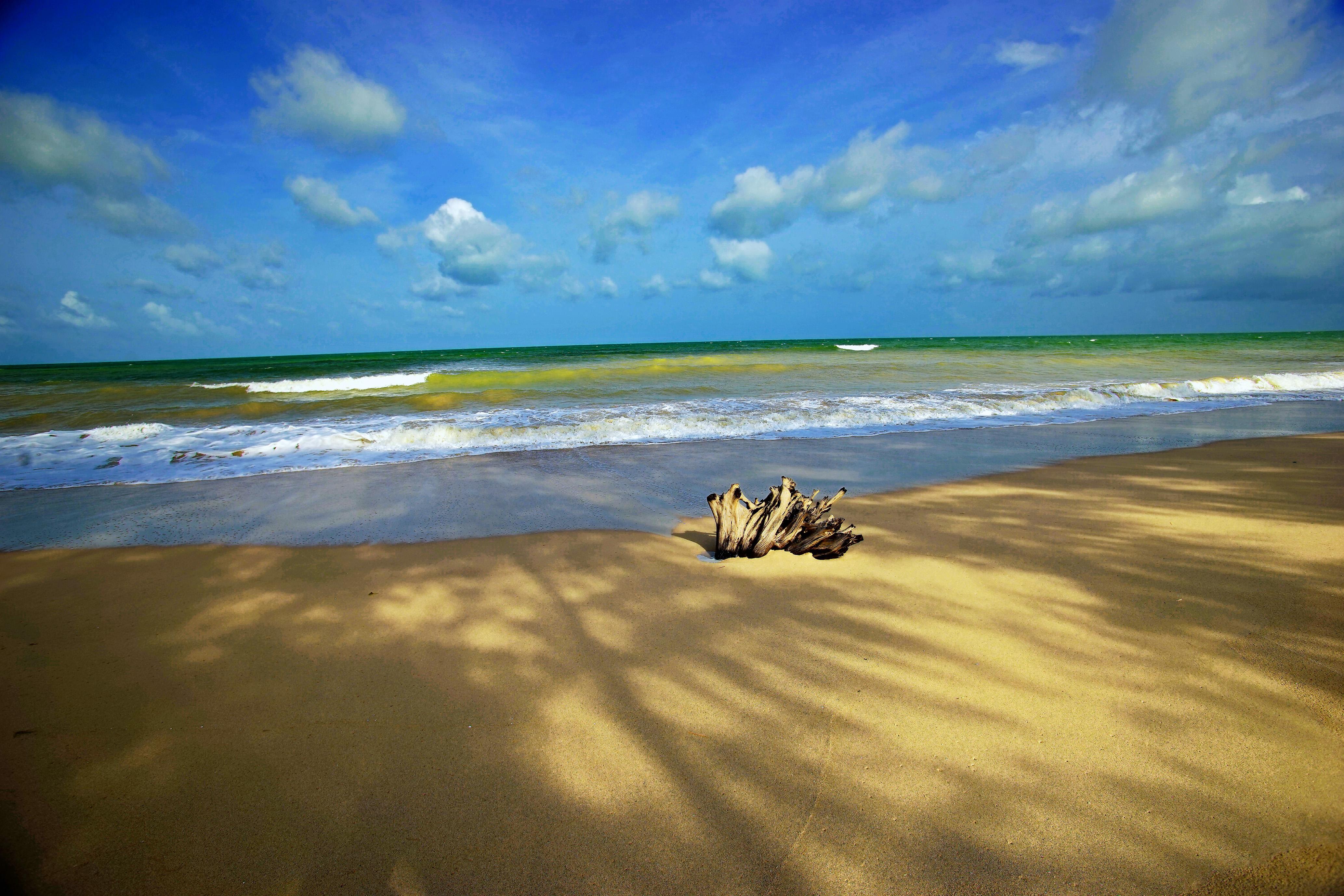 Le Menara Khao Lak Exterior foto